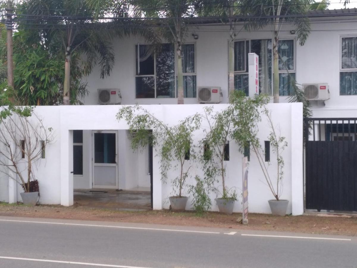 Saragama Holiday Resort Kurunegala Εξωτερικό φωτογραφία